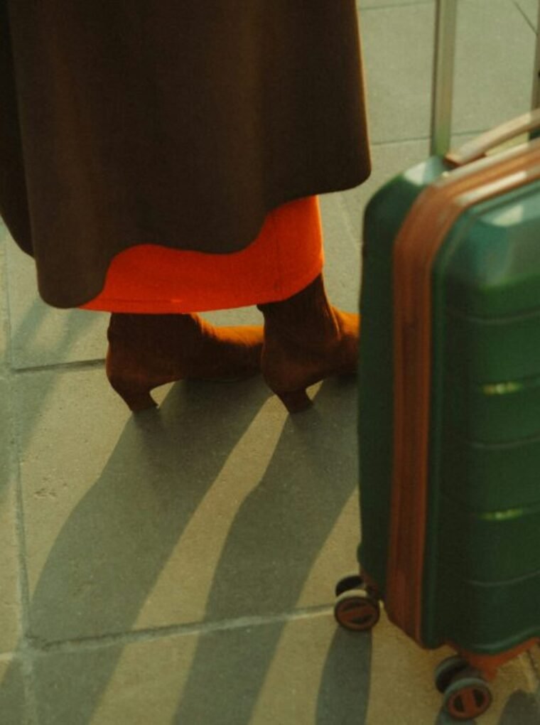 alexander-lunyov-P8Ohknk5CZc-unsplash