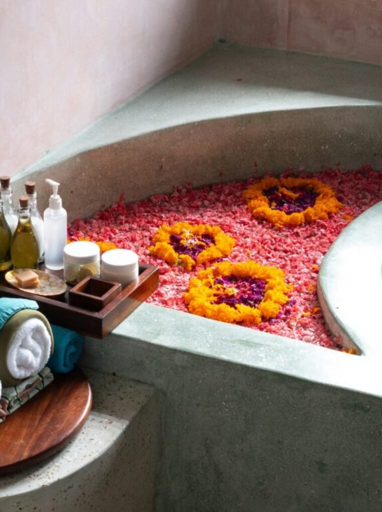 raajit-sharma-7Q1Jwr5BhgI-unsplash