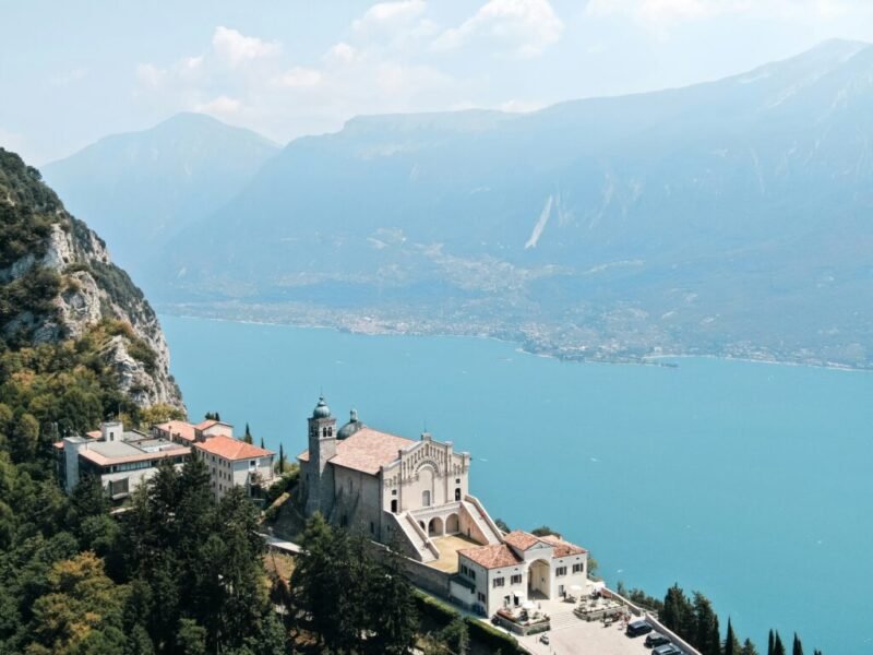 rasmus-andersen-mEJEzm-K7Wk-unsplash